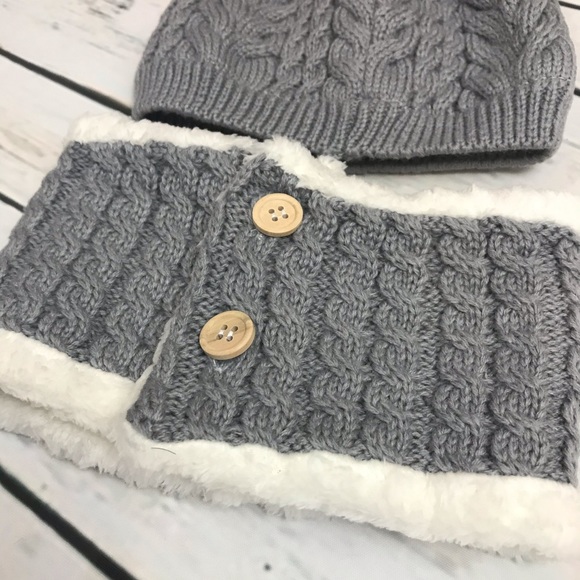 Baby/Toddler Gray Hat with Ears Ring Scarf - Picture 4 of 9